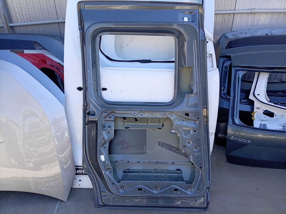 Задна врата Volkswagen Caddy IV