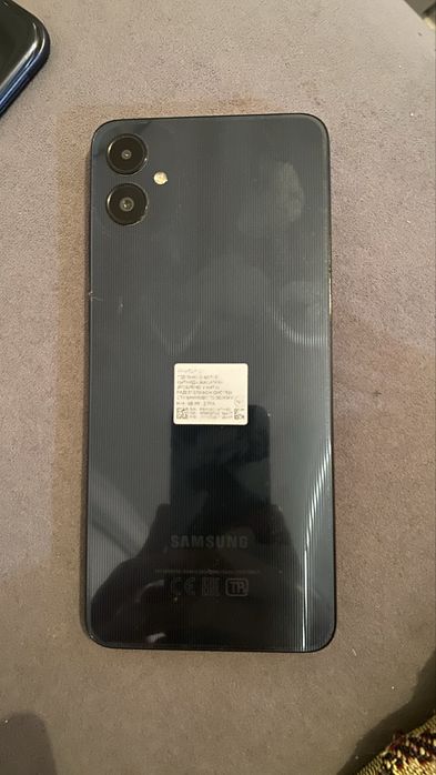 Продам телефоны срочно!!