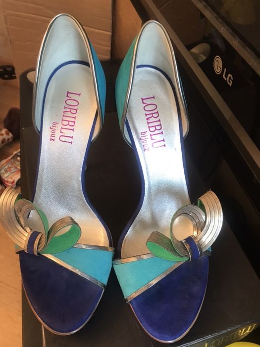 Женская обувь