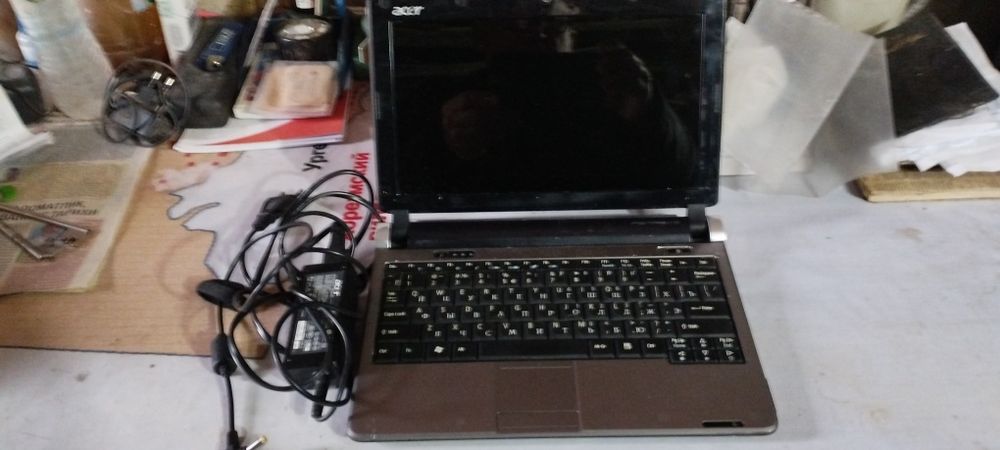 Продам нетбук Acer