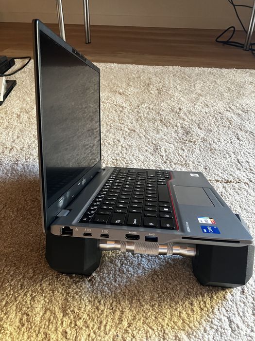 Fujitsu Lifebook U7411
