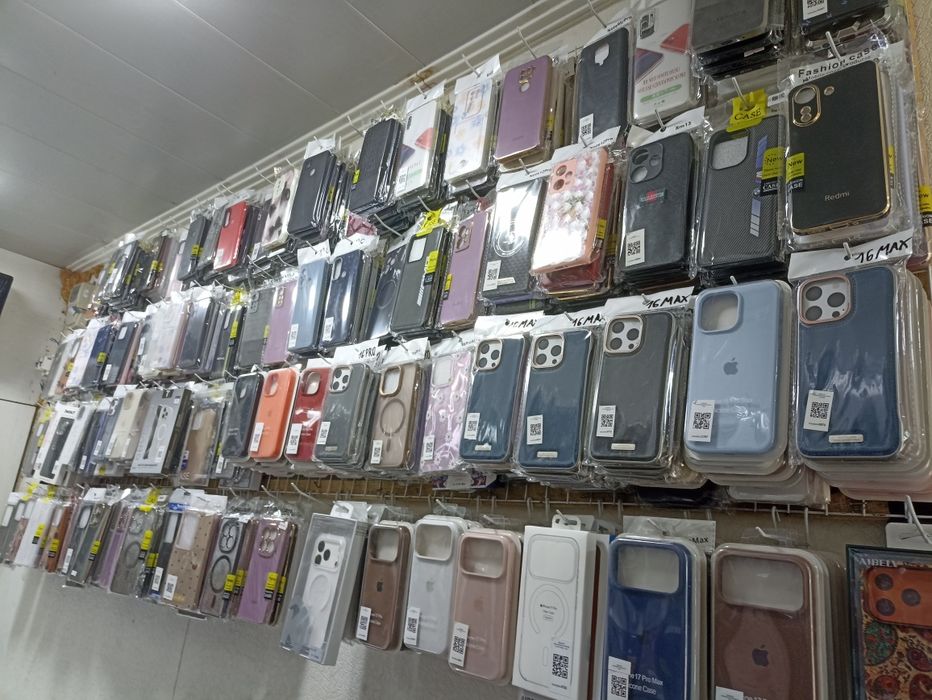 Tayyor biznes telefo'n aksessuarlari sotiladi, naushnik, zaryad chexol