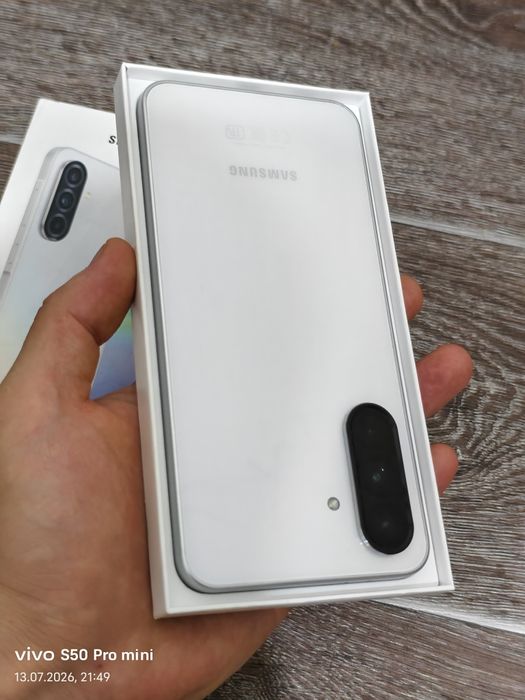 Samsung A36 128 gb Ram 8 5G EAC