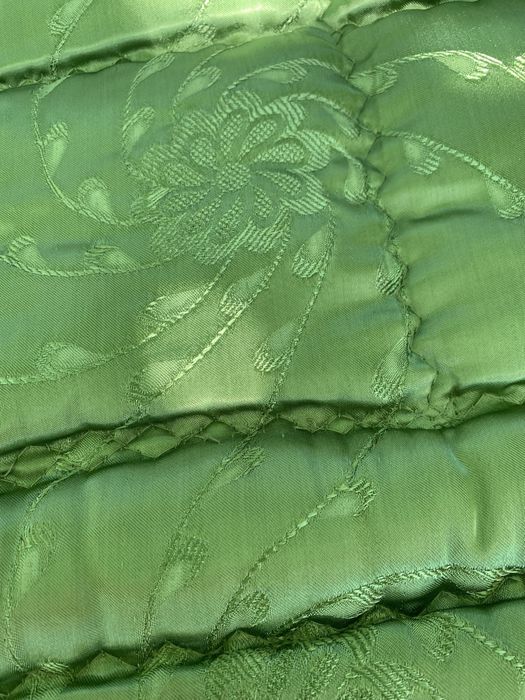 Копринен вълнен  юрган