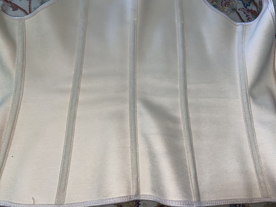 Латексный корсет