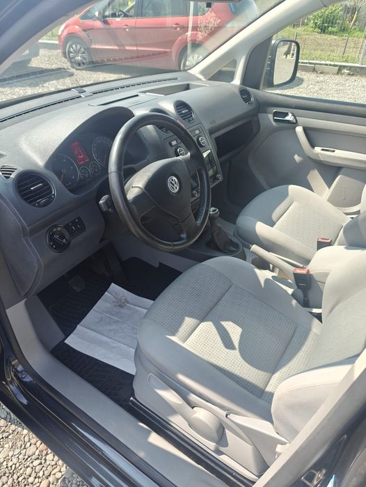 VOLKSWAGEN Caddy 2010 — imagine 4