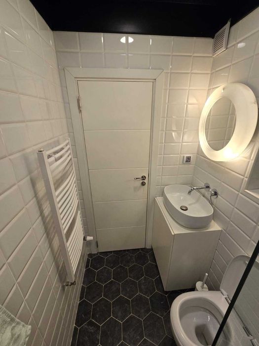 Дава се под наем Двустаен апартамент в София, Център - 72 кв.м за 535.5 € - Снимка #11