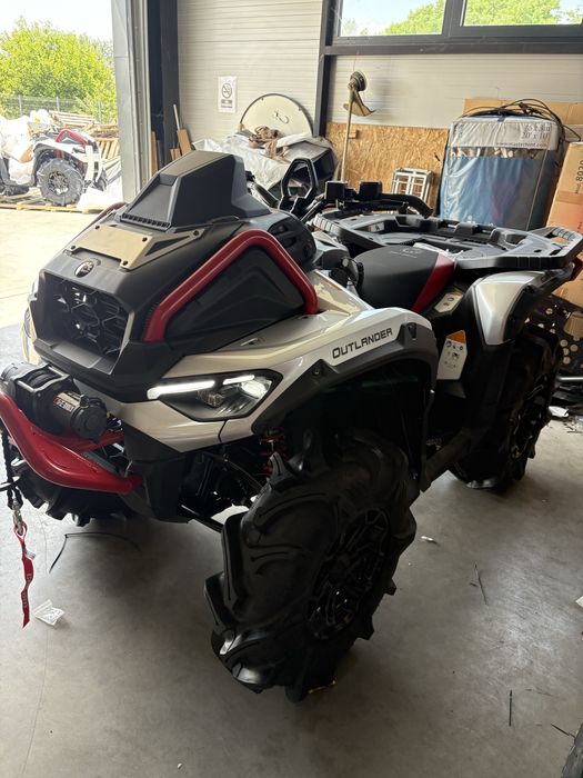 Can-Am Outlander XMR 1000R 2025