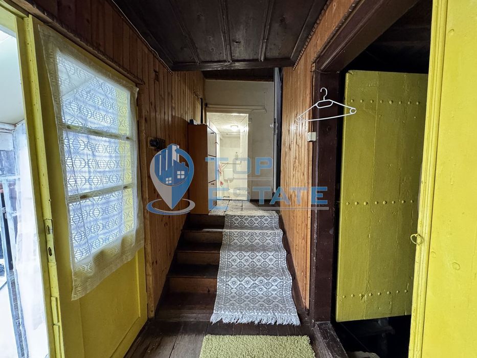 Продава се Къща в Елена - 214 кв.м за 141 €/кв.м - Снимка #12