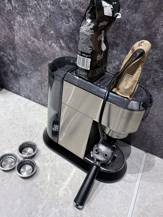 Кофемашина Delonghi