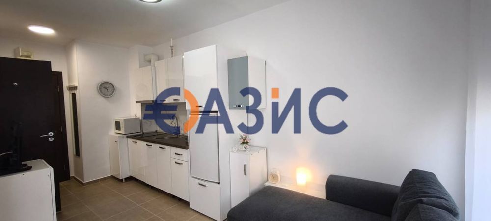 Продава се Едностаен апартамент в к.к. Слънчев бряг - 32 кв.м за 940 €/кв.м - Снимка #3