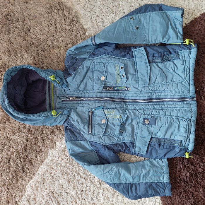 Продам демисезонные куртки