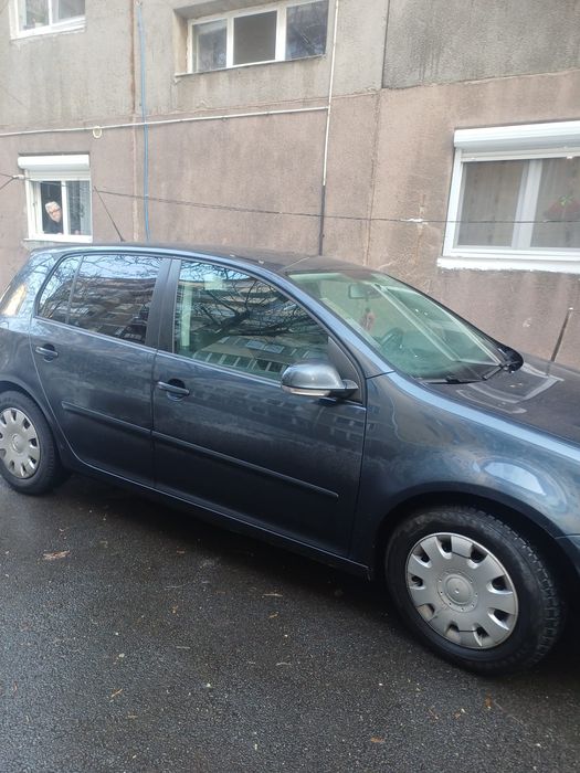 Vând Volkswagen  golf 5 Oradea- Bihor