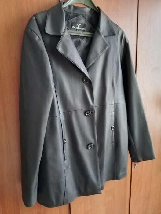 Дамско кожено сако