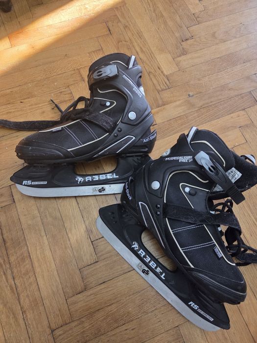 Patine gheață Rebel