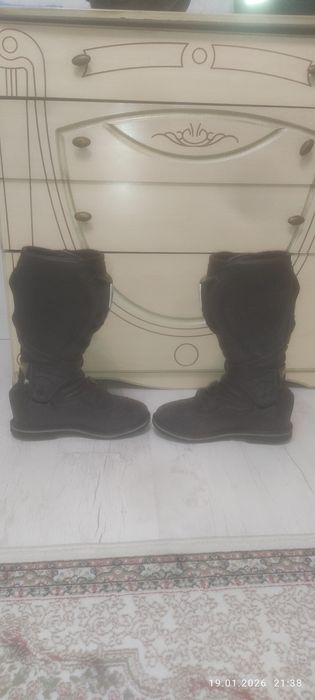 Продам мотоботы FORMA