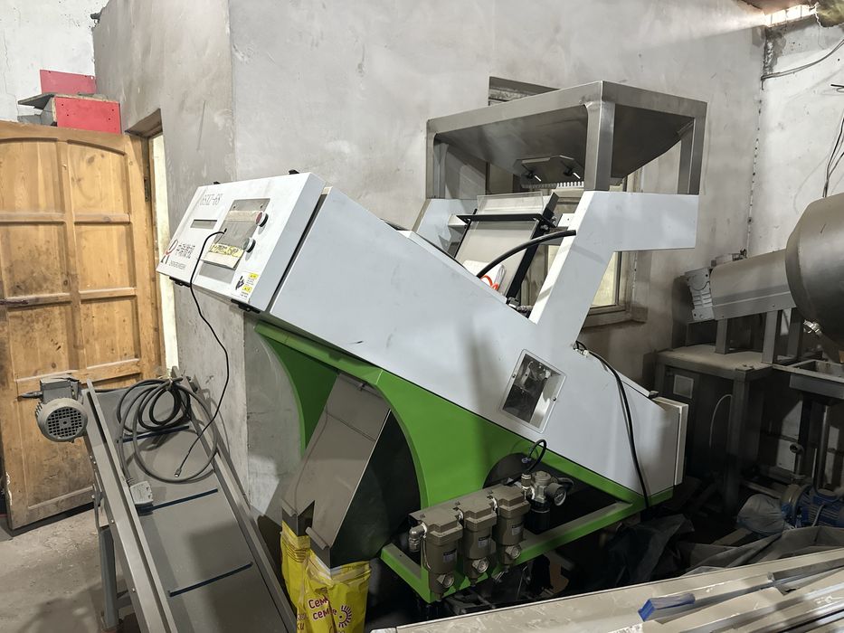 Цех для упаковки семичак и.т.д. Гатовая производства продажа все работ