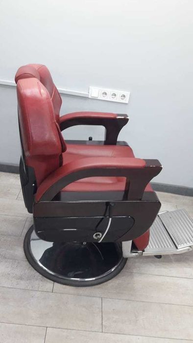 Кресло в барбершоп СРОЧНО