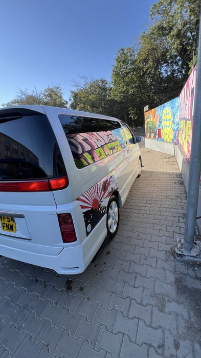 NISSAN elgrand e51