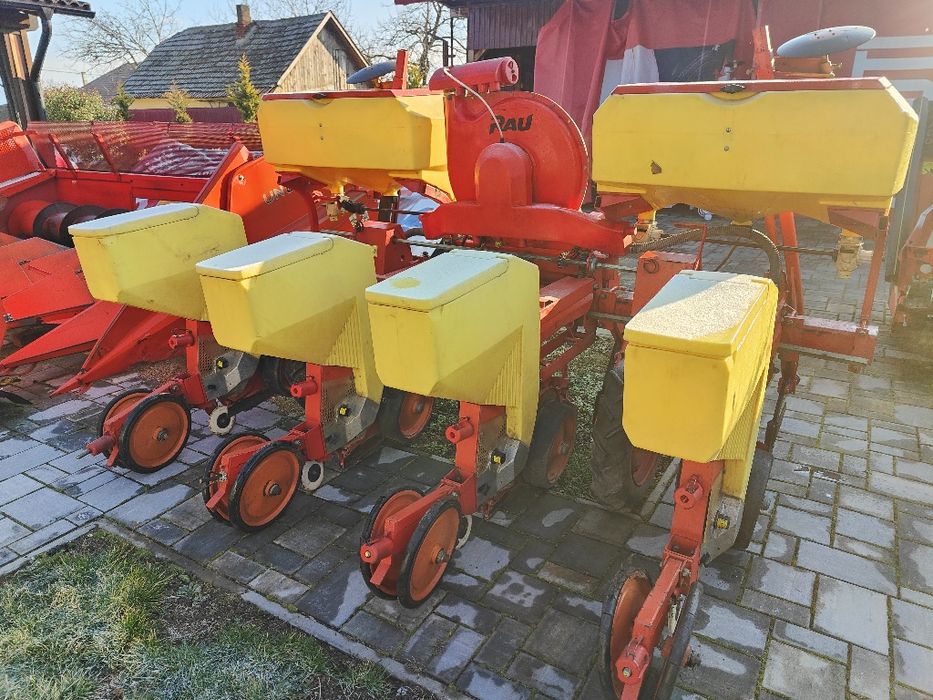 Semănătoare 4 rânduri pe discuri piese de schimb