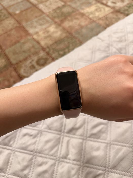 Продам 3 смарт-часов Huawei Watch Fit