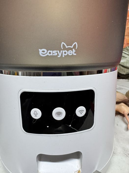 автокормушка для кошек