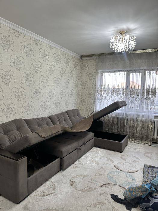 Продам качественный угловой диван