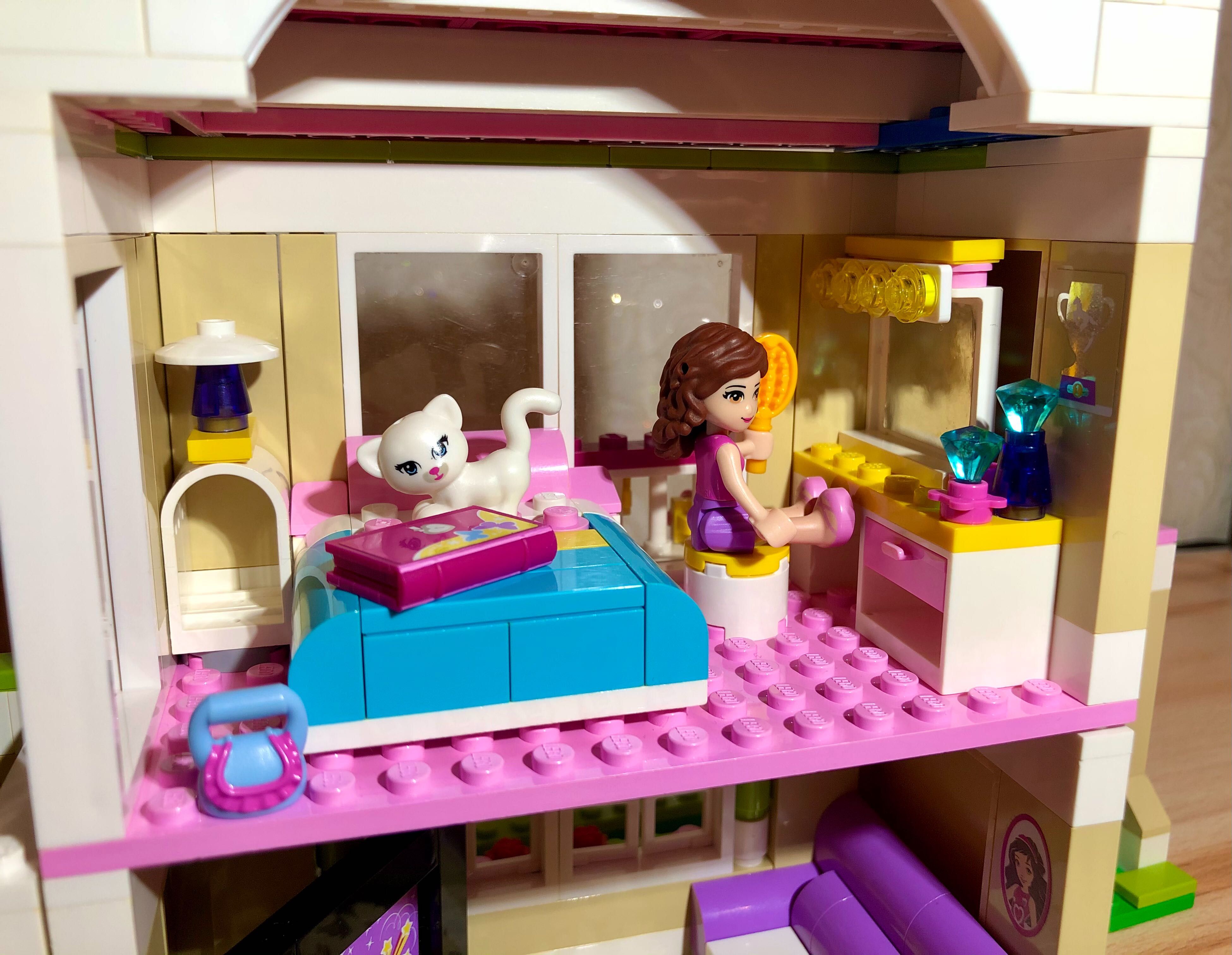 Конструктор Lego Friends (Лего Друзья) Дом Оливии: 10 000 тг. - Игрушки  Атырау на Olx