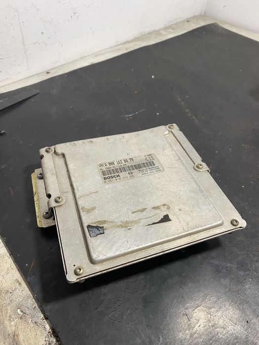 Calculator ecu Mercedes vito 2.2 cdi A0001530479 W638