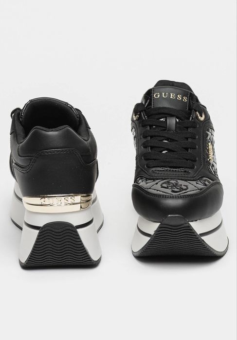 Намалени! Сникърси/маратонки на платформа Guess