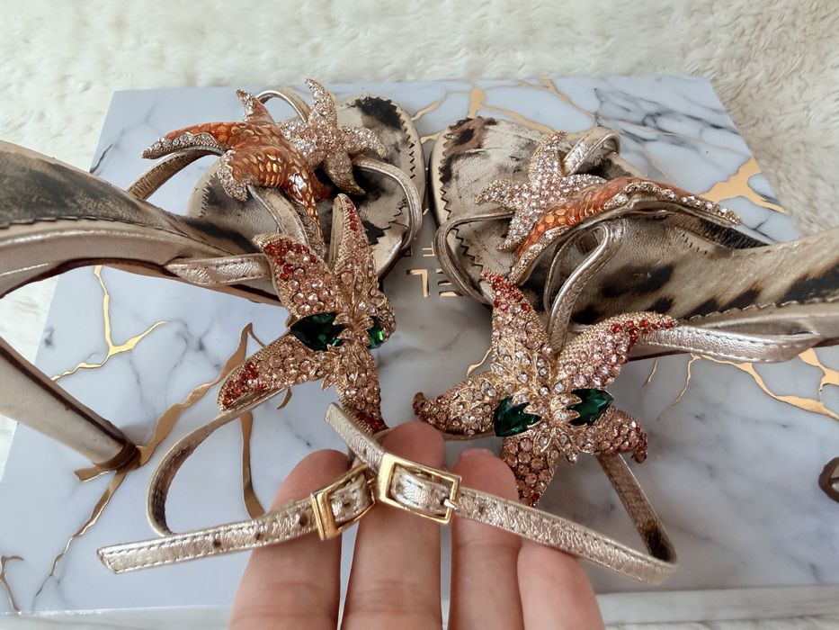 Roberto Cavalli -sanda  dama- rare gold crystal