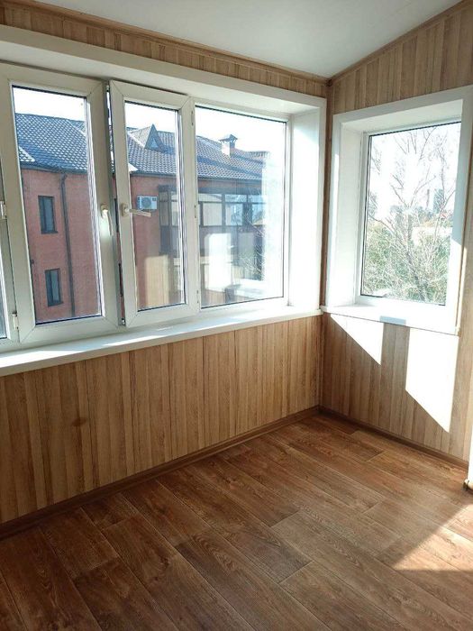 Продам долю 2-х квартиры Копер