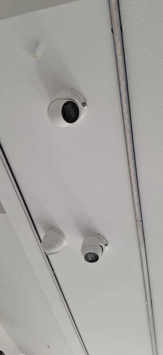 Sistem Securitate Profesional Complet (Alarmă Paradox + Supraveghere Hikvision 5MP)