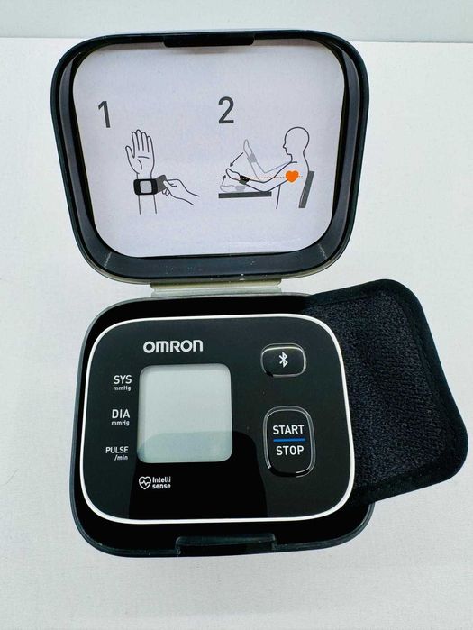 Tensiometru de incheietura, Omron RS3 Intelli IT