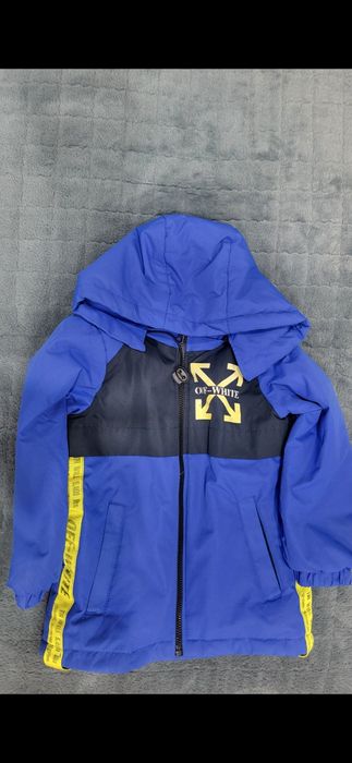 Продам б/у  куртки и комбинезон