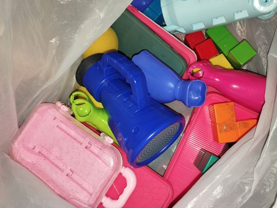 Продам игрушки для детей