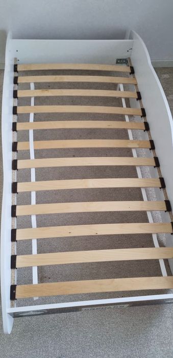 Pătuț copil mașinuța