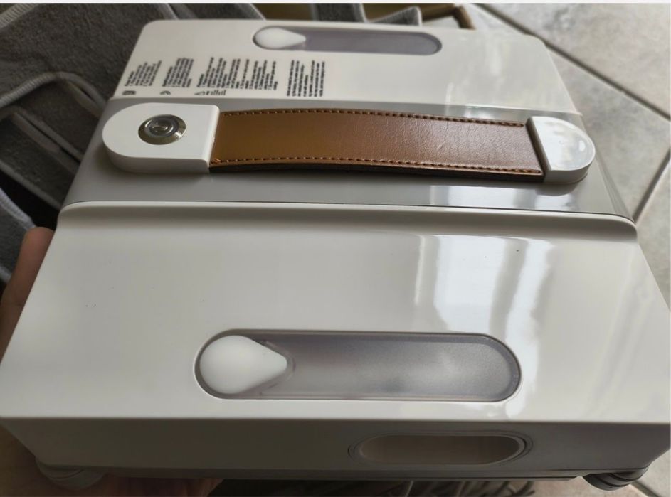 Автоматический мойщик окон