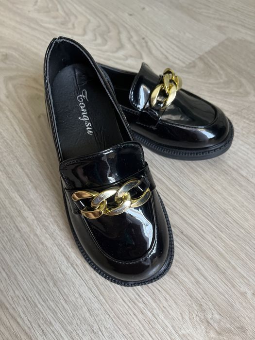 Лоферы в школу 31-32 размер