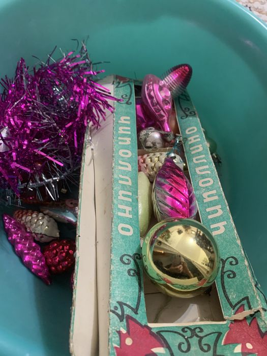 Продам елочные игрушки советские