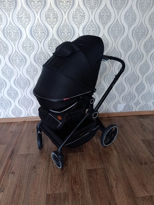 Коляска New Lux в идеальном состоянии