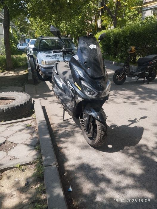 Продается макси 150куб