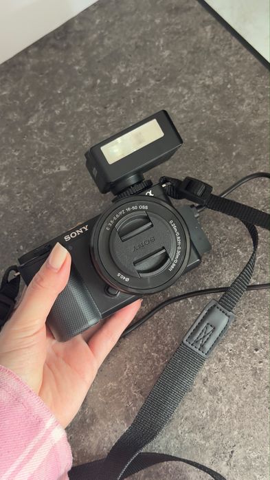 Продается камера sony zv-e10