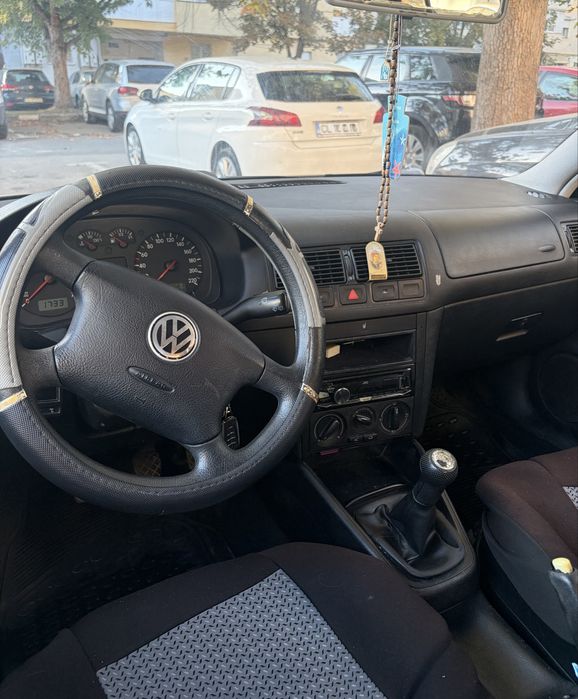 VOLKSWAGEN Golf 2002 — imagine 5