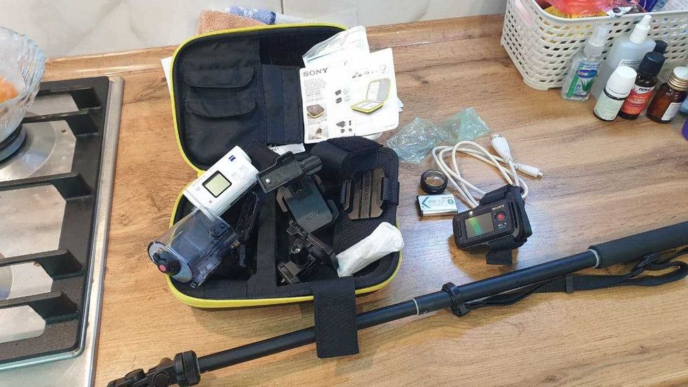 Видеокамера экшн Sony HDR-AS200V