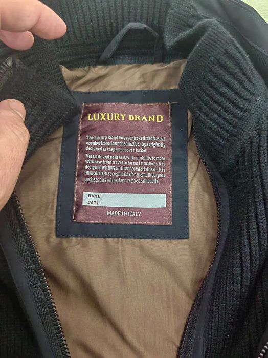 Куртка одевал 1 раз размеров ощибся