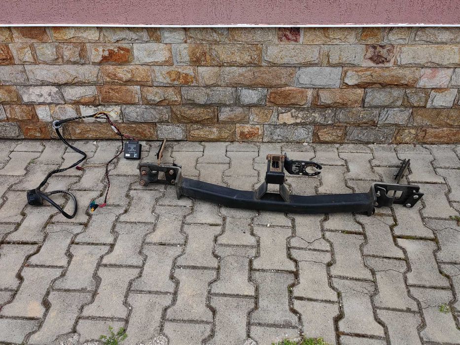 Теглич за Мерцедес (оригинален)