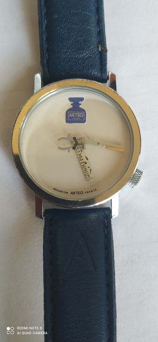 Ceas Akteo,tema Frizerie