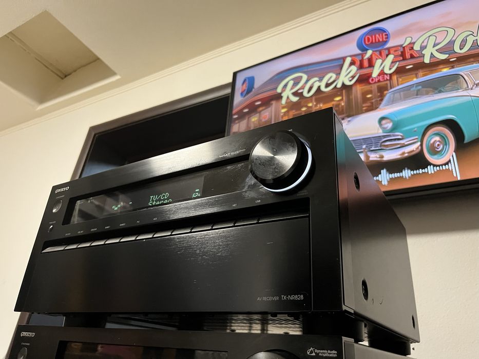 Onkyo TX-NR828 7.2/4k/Airplay/Bluetooth/wifi/Spotify/Atmos/Arc ,etc