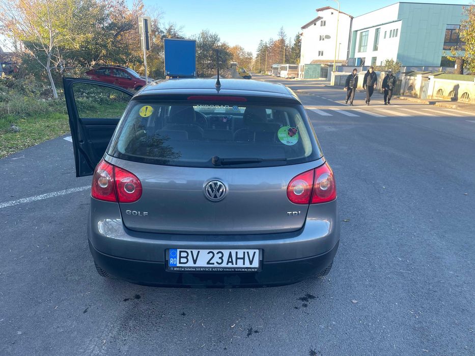 Glof 5  (1.9 DIESEL)